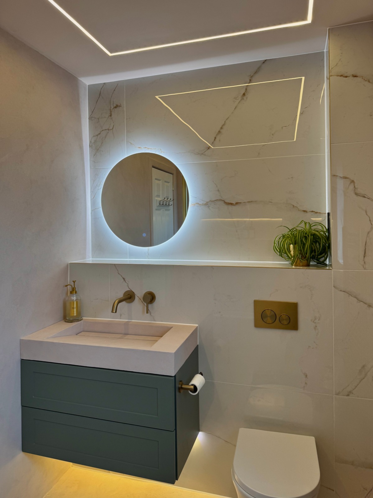 Vanity and Storage Detail