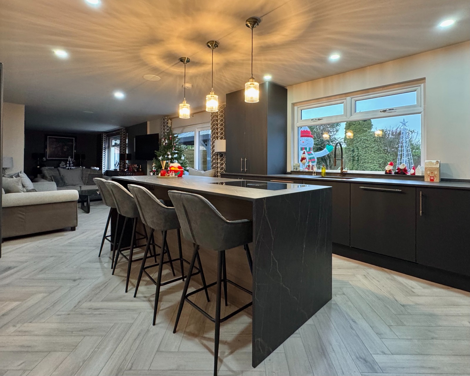 Hero Open-Plan Perspective
